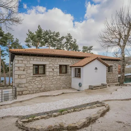 El Nogal De Marieta Villa Peguerinos